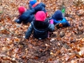 Crèche en forêt Kayl - Glisser sur les feuilles